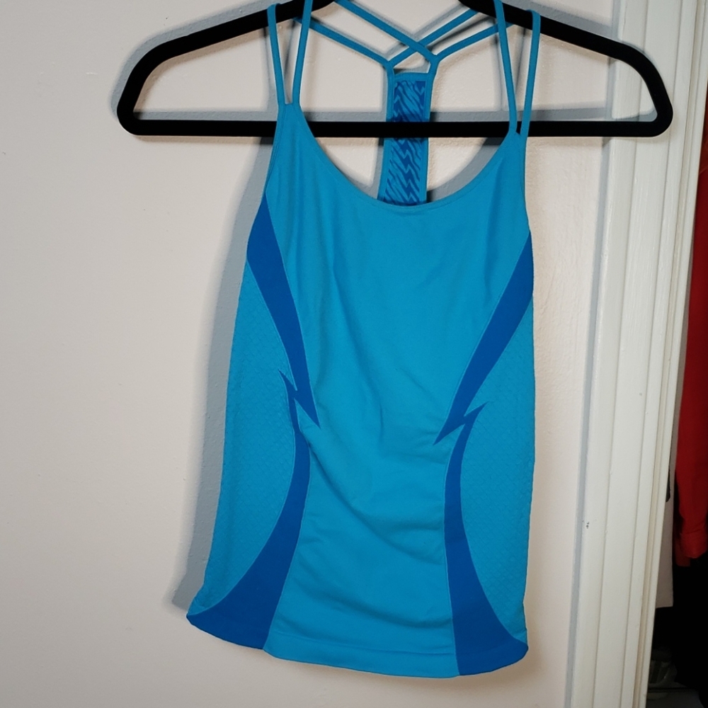 Electric Yoga tank - Picture 1 of 4